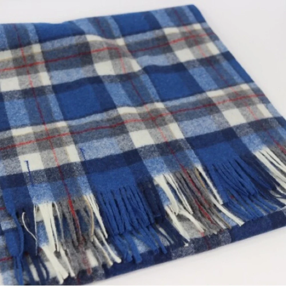 Vintage Pendleton Blue plaid scarf, 100% Virgin Wool, long blue winter scarf,